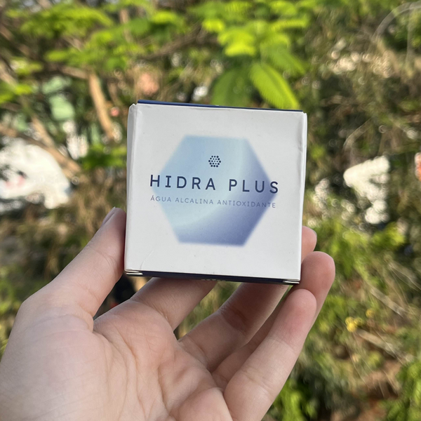 Cliente Carol Santorsula — usuária Hidra Pure®